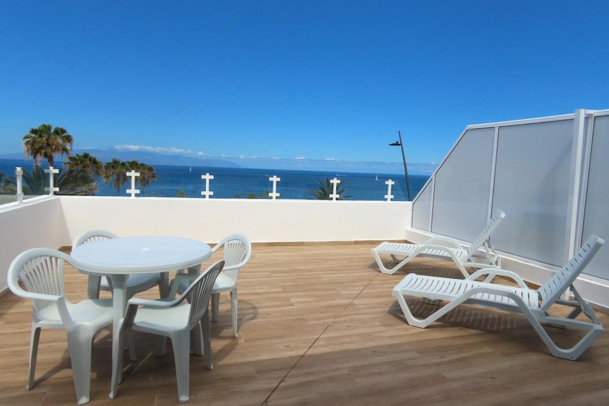 Suncanarias Apartamentos Cristal Playa La Arena Puerto de Santiago  Ngoại thất bức ảnh